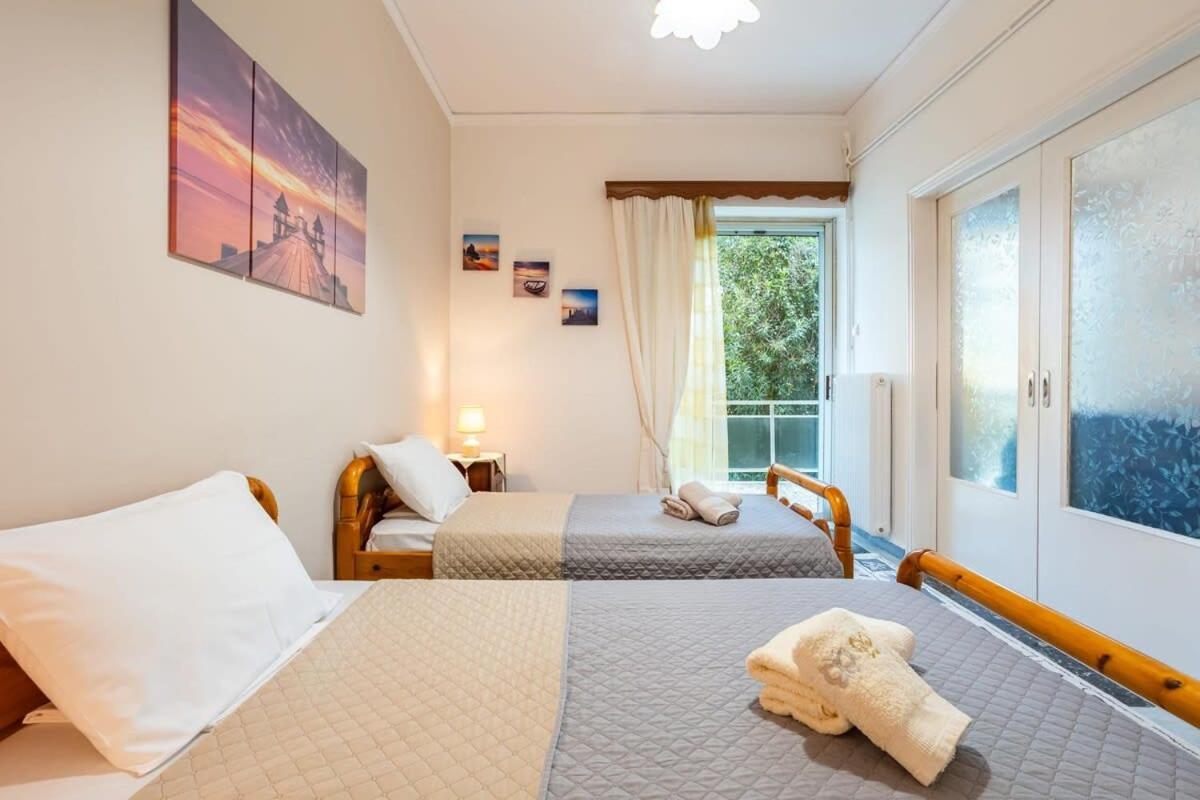 Seaside Family Haven - Avia'S Spacious Getaway Exterior photo